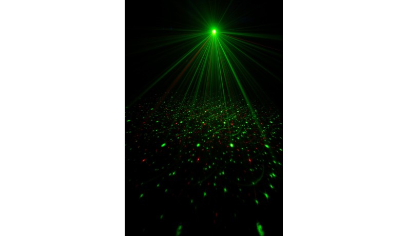 CHAUVET SWARM5FX Світлодіодний прилад 5-в-1 CHAUVET SWARM5FX Світлодіодний прилад 5-в-1