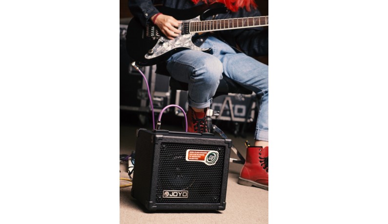JOYO DC-15 Комбопідсилювач для електрогітари 4.5" 15Вт JOYO DC-15 Комбопідсилювач для електрогітари 4.5" 15Вт