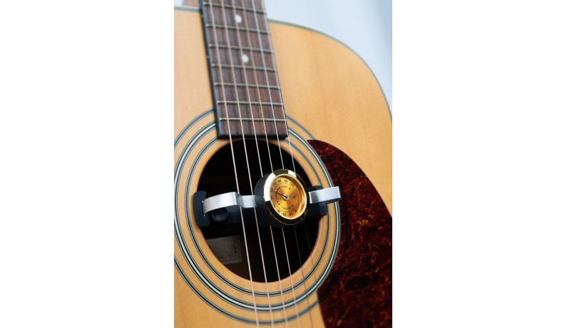 GUITTO GHD-03 Guitar Humidifier Зволожувач повітря для гітари з гігрометром GUITTO GHD-03 Guitar Humidifier Зволожувач повітря для гітари з гігрометром